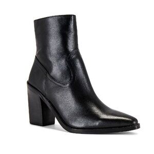 New Steve Madden Elene Block Heel Leather Ankle Boot Size 9